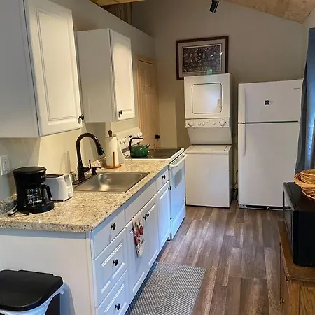 Cedar Creek! Privacy, Quick Walk To The Beach East Orange Exterior photo